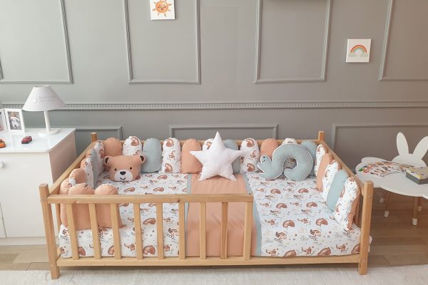 Squirrel Montessori Fence Sleep Set